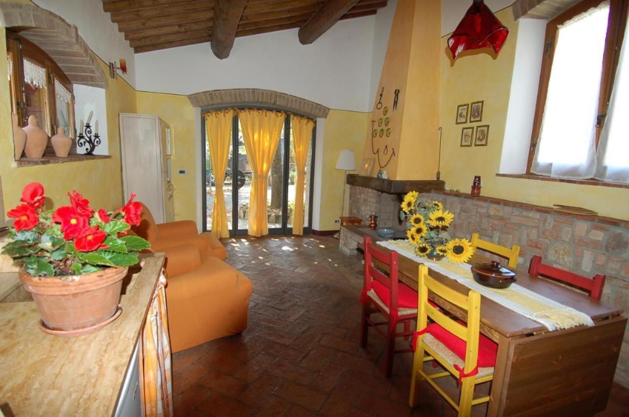 Villa La Capanna Di Panpepato à Rosia Extérieur photo
