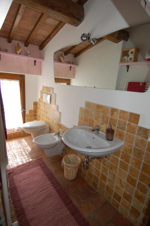 Villa La Capanna Di Panpepato à Rosia Chambre photo
