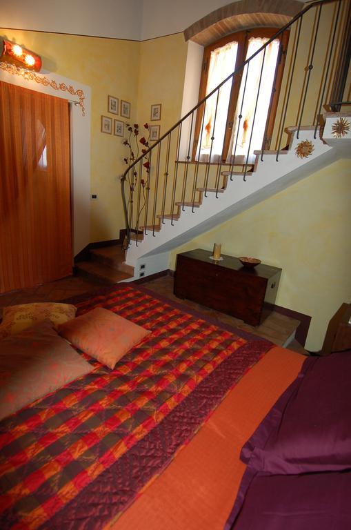 Villa La Capanna Di Panpepato à Rosia Chambre photo