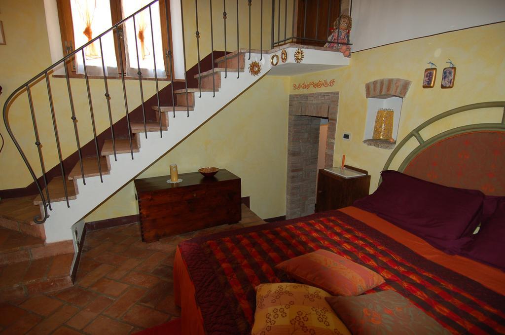 Villa La Capanna Di Panpepato à Rosia Chambre photo